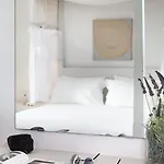 Lilly Residence-all Sea View Suites, Adults Only Náoussa