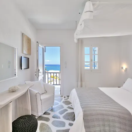 Lilly Residence-all Sea View Suites, Adults Only 5* Naousa (Paros)