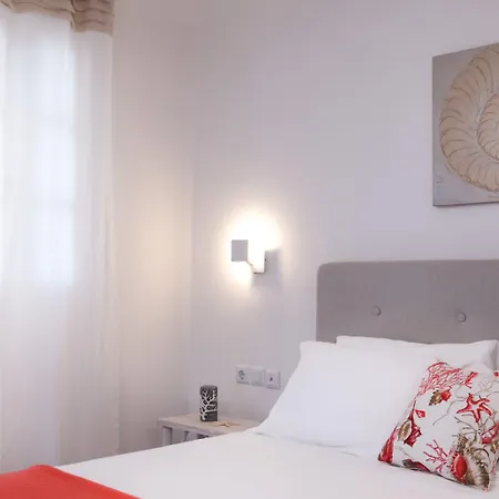 Lilly Residence-all Sea View Suites, Adults Only 5* 纳乌萨