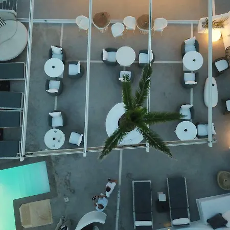 Lilly Residence-all Sea View Suites, Adults Only Ξενοδοχείο Νάουσα